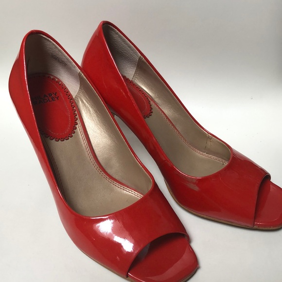 Hilary Radley red patent leather peep toe heel - Picture 2 of 6